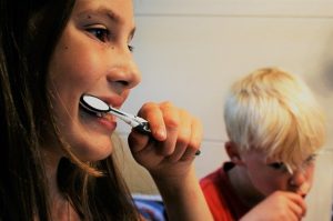 tooth extractions and when to brush